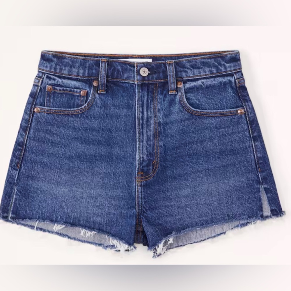 Abercrombie & Fitch The Mom Short High Rise (Size 30)